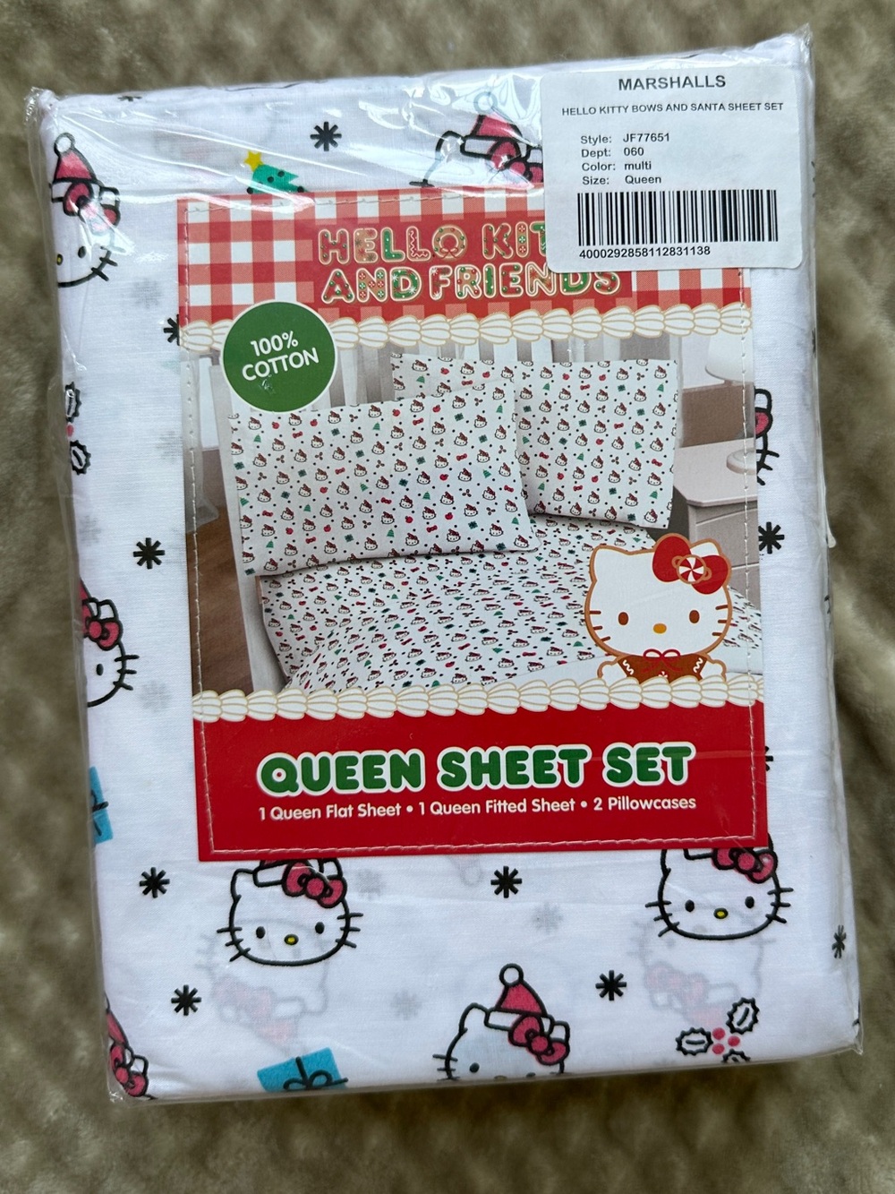 Hello Kitty Holiday Christmas Queen Sheet Set